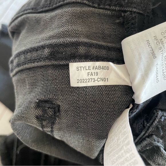 Madewell Maternity Skinny Jeans Women’s 29 Black Stonewashed Raw Hem Stretch EUC - Picture 16 of 16